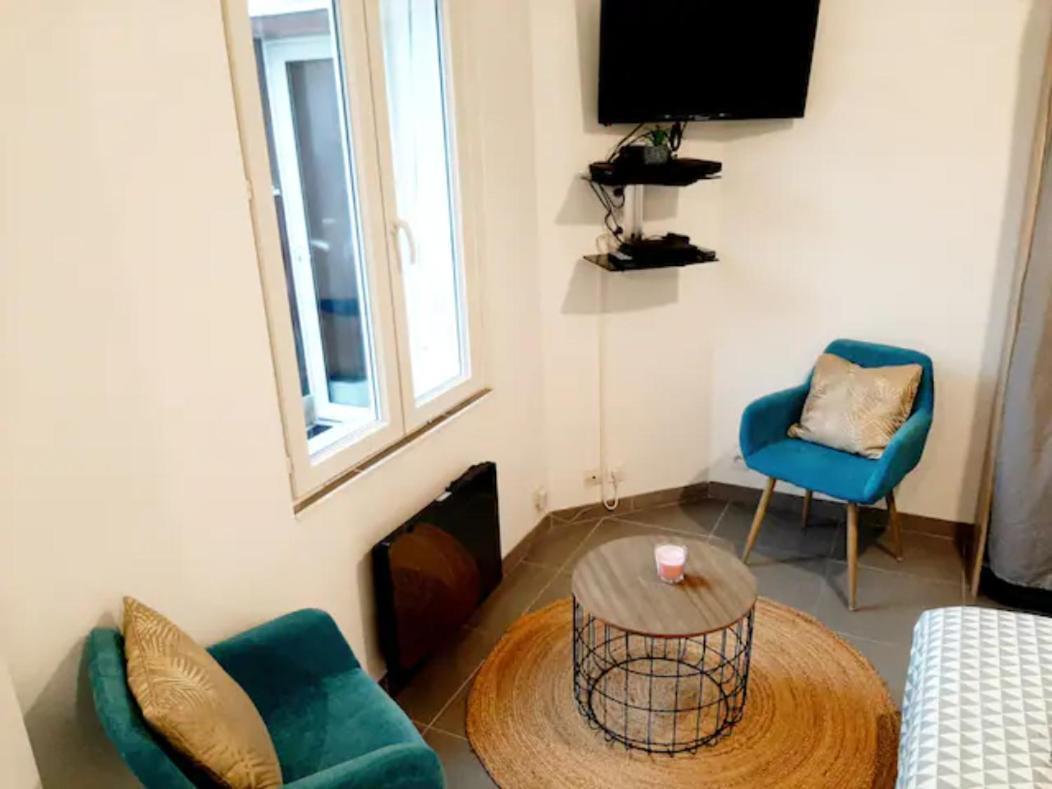 Le Petit Charmeur, Parking, Wifi, Gare Apartment Flers  Exterior photo